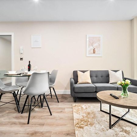 ברמינגהאם New Luxury Two Bedroom Apartment - City Centre - Netflix - Wifi - Top Rated - Jq 8Ah מראה חיצוני תמונה